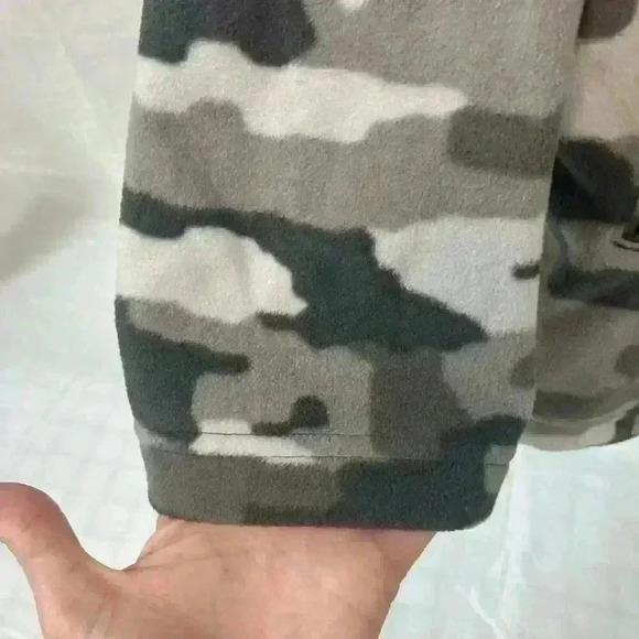 Duluth Trading‎ Womens 2XL Pullover Gray Fleece Camo Doubleback Printed Fleece - Picture 8 of 10
